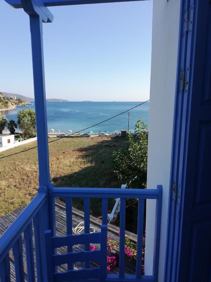 Blue House Lejlighedshotel Acherounes Eksteriør billede