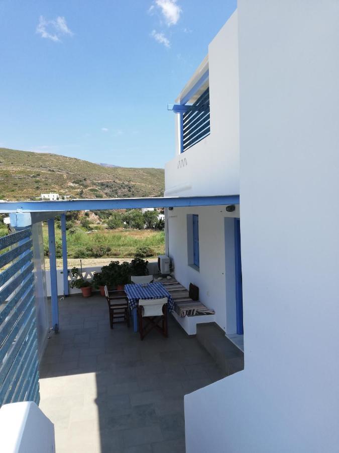 Blue House Lejlighedshotel Acherounes Eksteriør billede